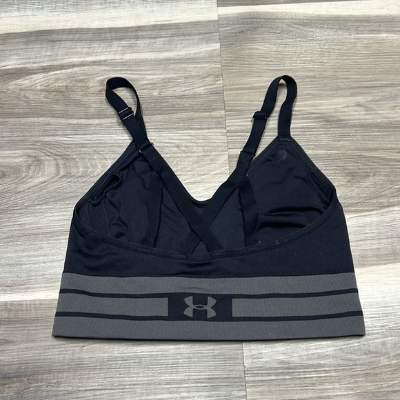Under Armour black athletic bra size  small - Picture 5 of 6
